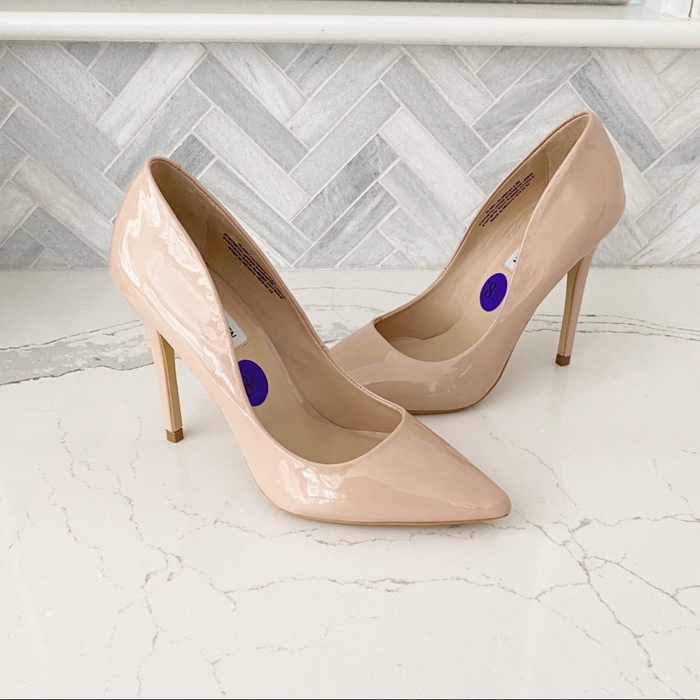 NWOT Steve Madden Klory Pump Patent